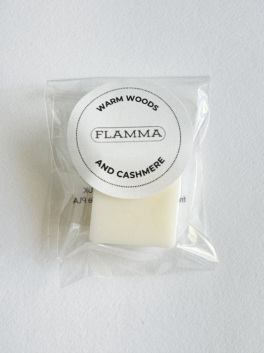 Warm Woods & Cashmere - Scent Sample